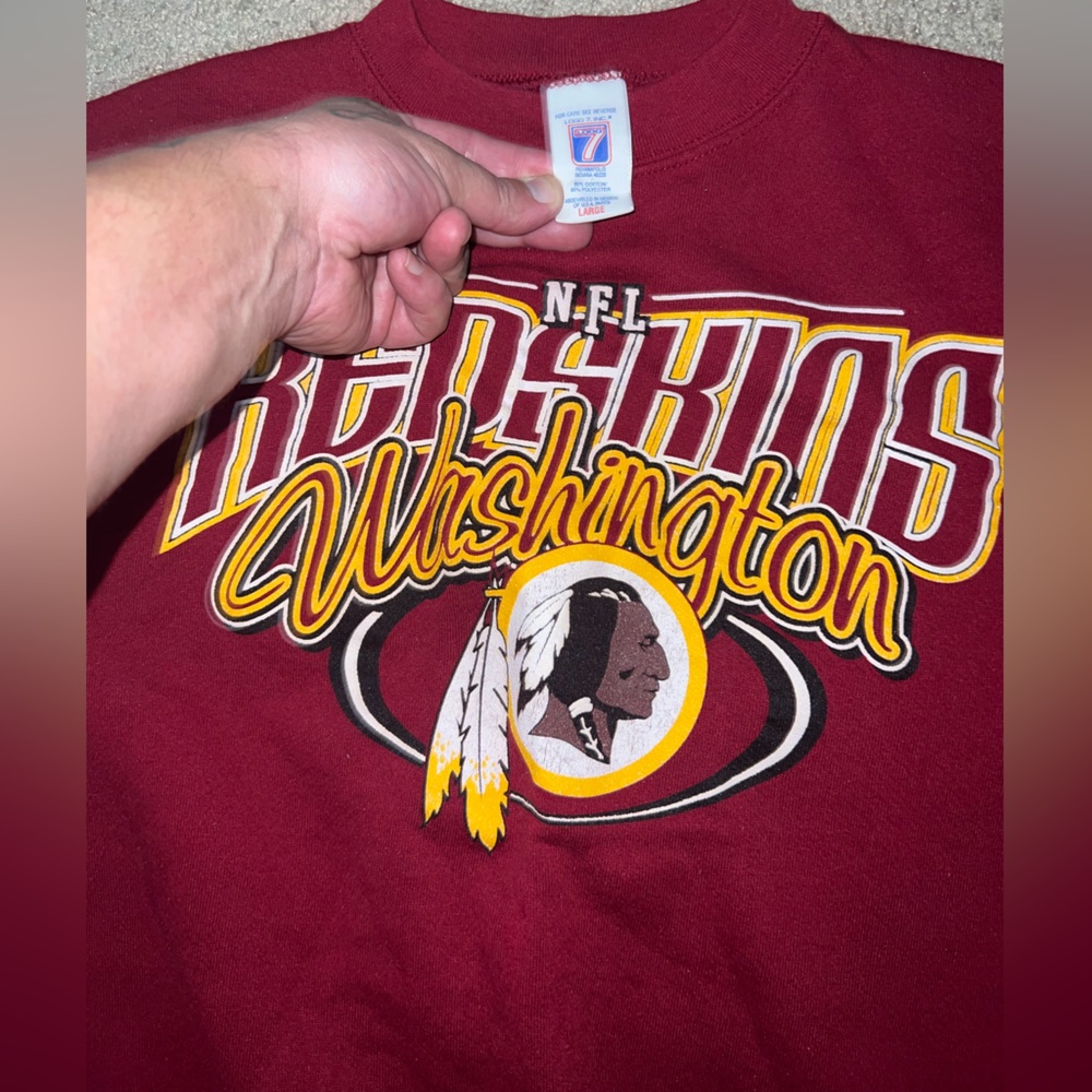 LARGE LOGO 7 RED VINTAGE WASHINGTON REDSKINS CREW NECK SWEATSHIRT VINTAGE